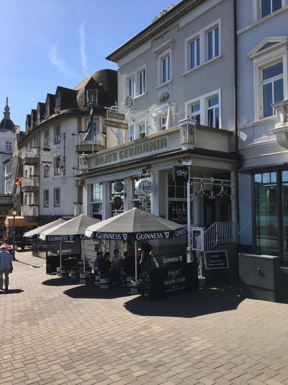 Hajo'S Germania Lodge & Irish Pub Rüdesheim am Rhein Eksteriør bilde