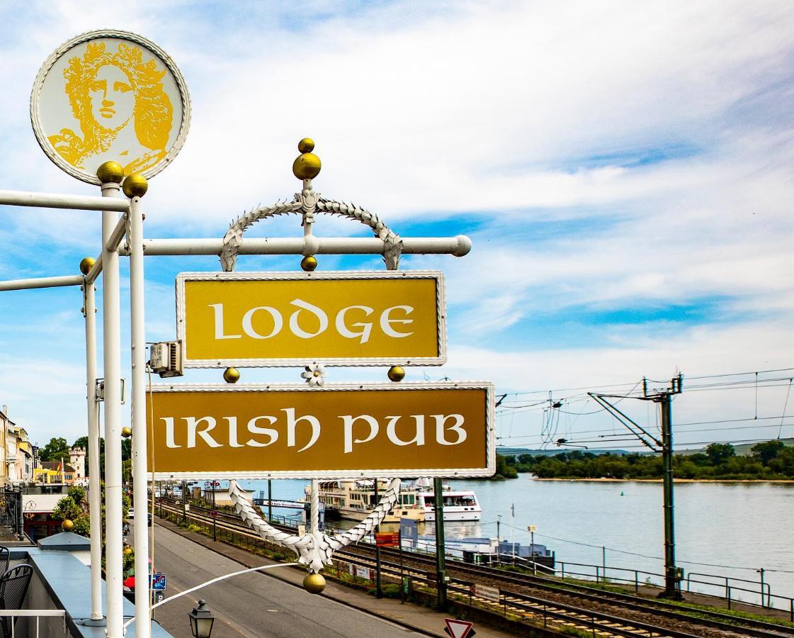 Hajo'S Germania Lodge & Irish Pub Rüdesheim am Rhein Eksteriør bilde